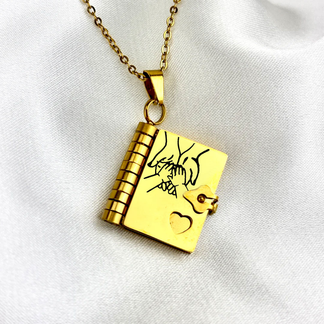 👪Ett halsband fyllt med kärlek