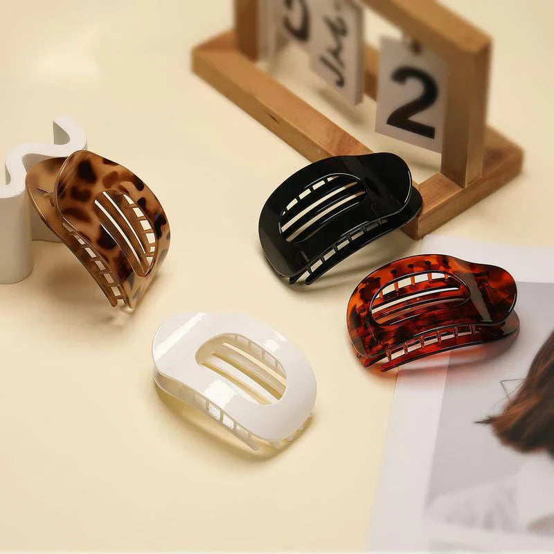 Oval hair grip set (4 pcs)